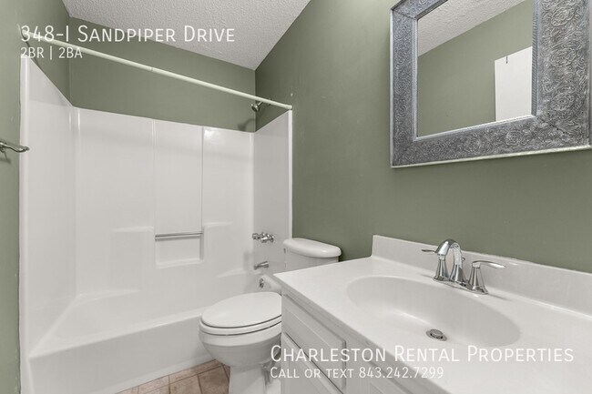 Foto del edificio - 348 Sandpiper Dr