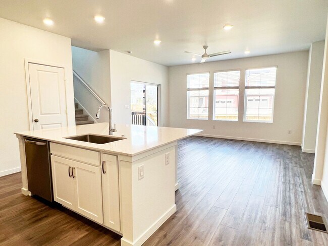 Building Photo - Brand New Home with a Fenced Yard and Cove...