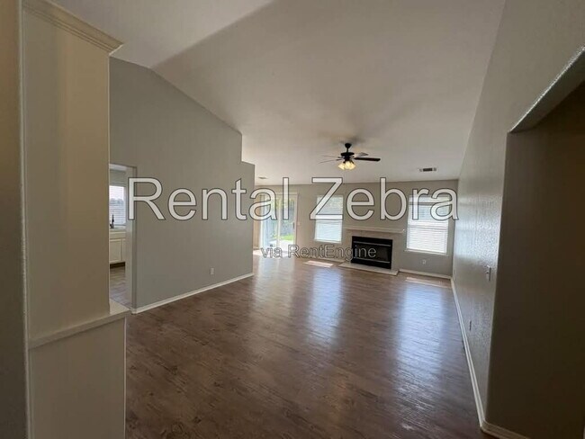 Foto del edificio - 786 Kinglet Ct