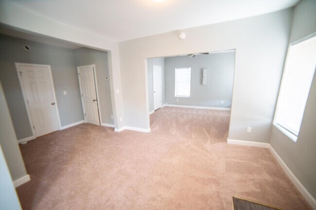 Foto del edificio - 1214 Forbes Ave