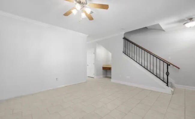 Building Photo - 10600 Lakes Blvd
