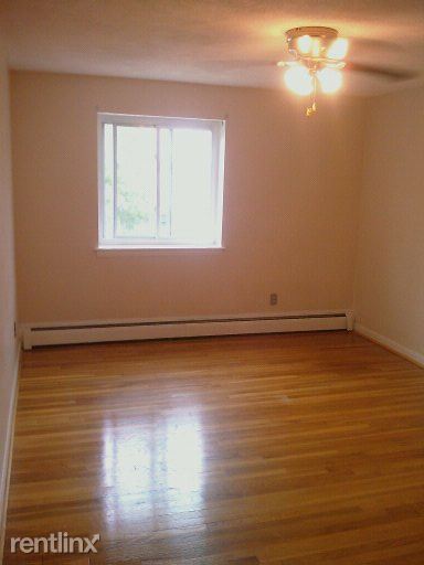 Primary Photo - 20 Radcliffe Rd