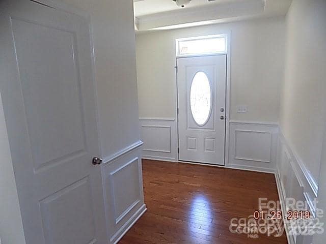 Building Photo - 15027 Savannah Hall Dr