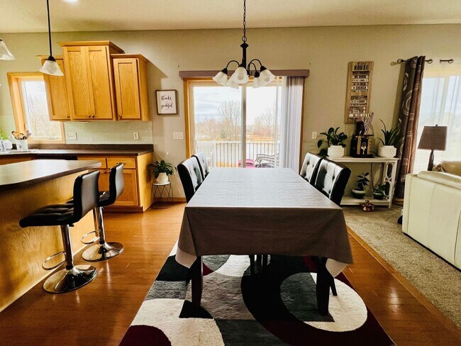 Building Photo - Elegant and Spacious 4BR House for rent in...
