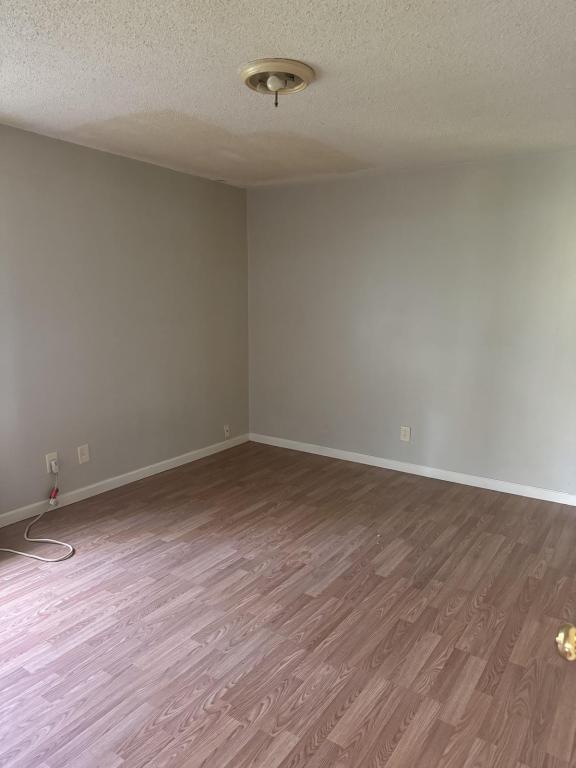 Foto del edificio - 2030 Ridgeview Dr NW