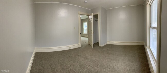 Foto del edificio - 1122 Broadway Ave NW