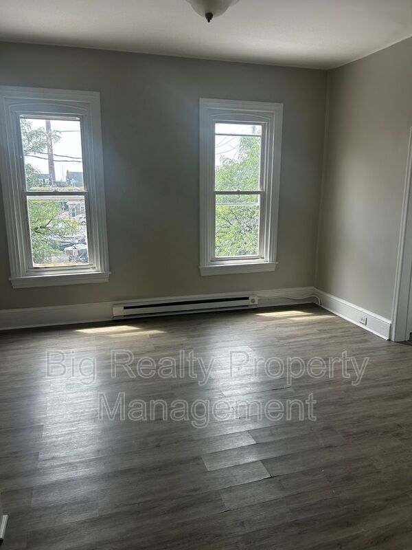 Foto del edificio - 529 King St