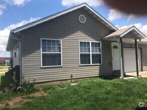 Building Photo - 1454 N Fulbright Ave