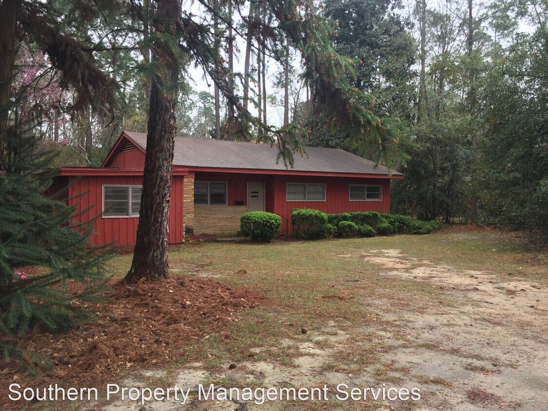Foto principal - 3 br, 1 bath House - 214 Vista Circle