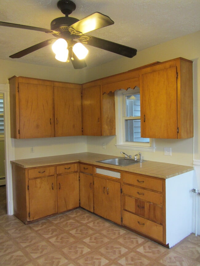 86 Bacon/ 62 High - 86 Bacon/ 62 High Apartment