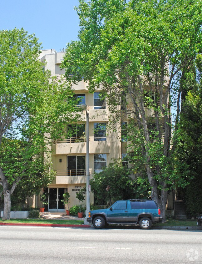 8915 Burton Way, Los Angeles, CA 90048 Apartments in Los Angeles, CA