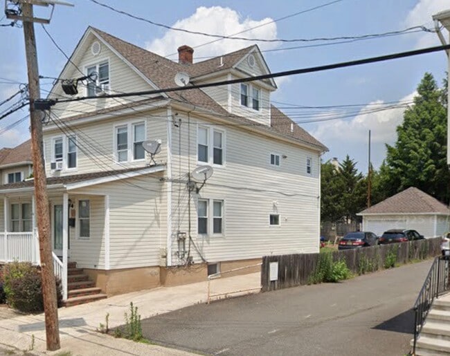 Building Photo - 159 S 4th Ave