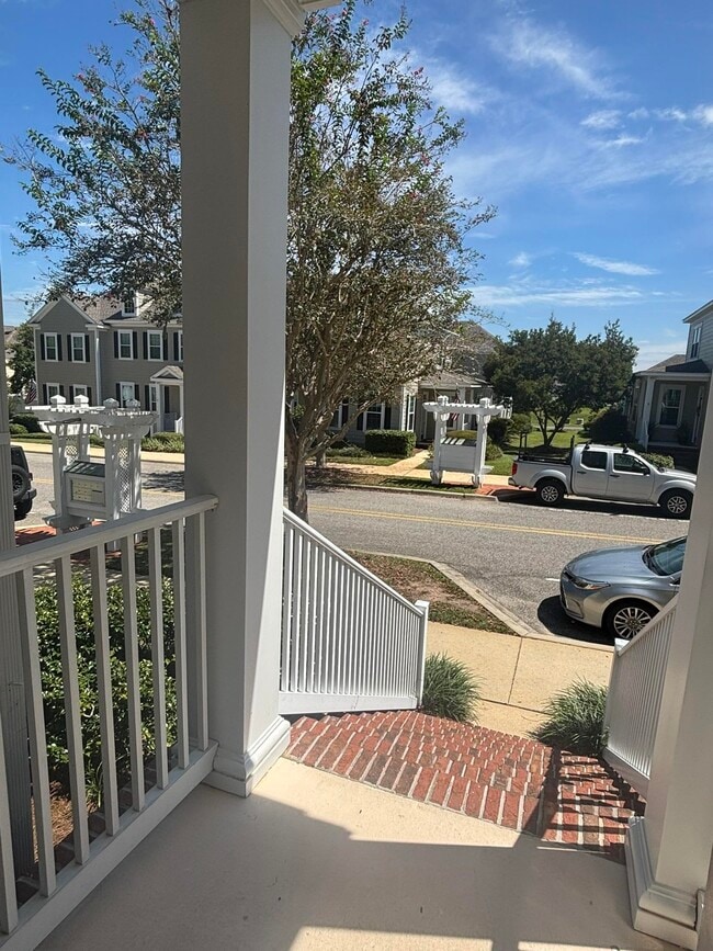 Building Photo - 4020 Colleton Ct