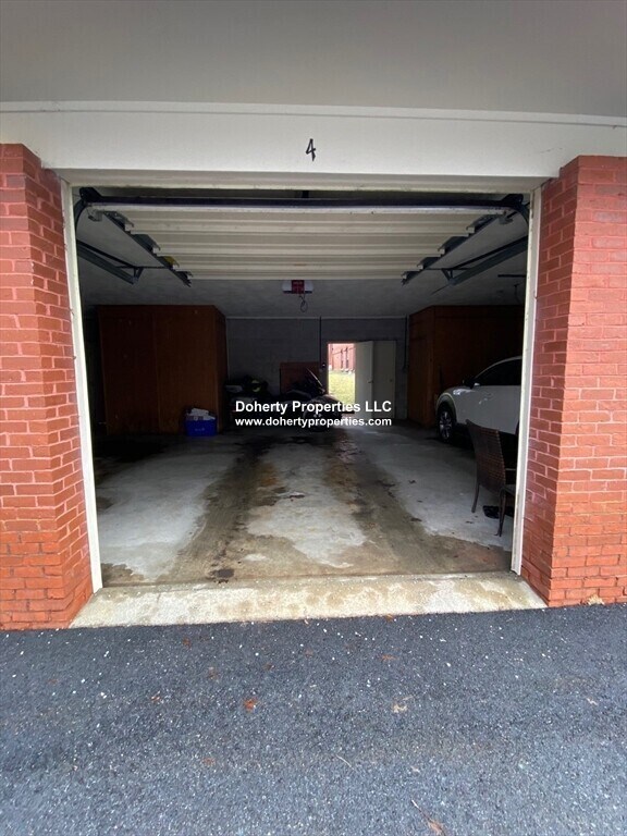 149 Andover St Unit 11, Lowell, MA 01852 Condo for Rent in Lowell, MA