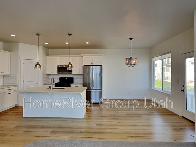 Building Photo - 3628 W 2330 N