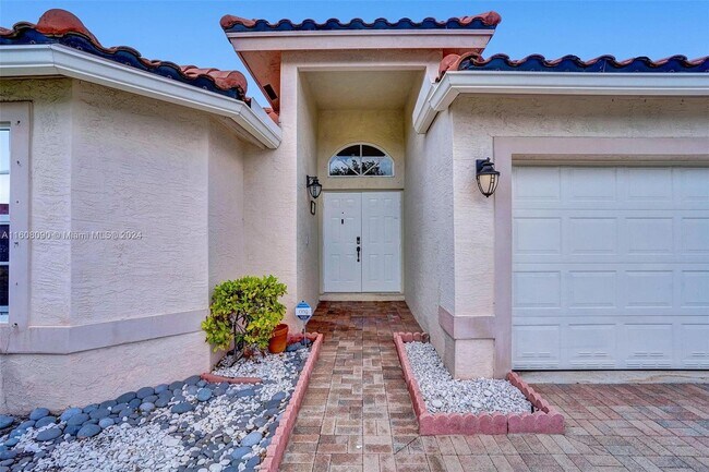 Foto del edificio - 7569 Parkside Lane, Margate, FL 33063 - 3 ...