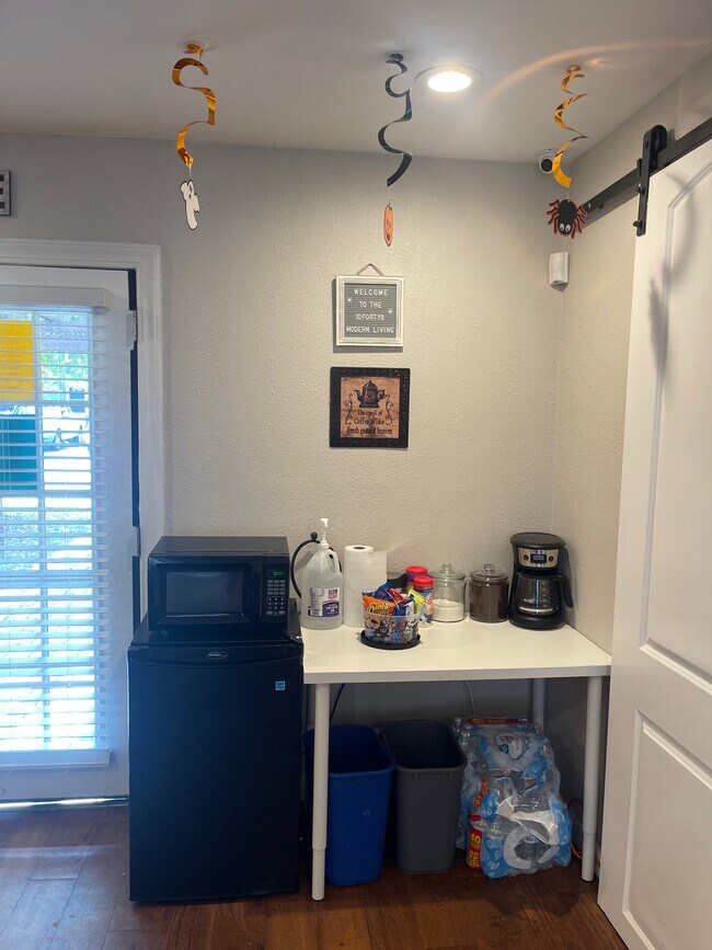 The 10Forty8 Modern Living Apartments in Seguin, TX