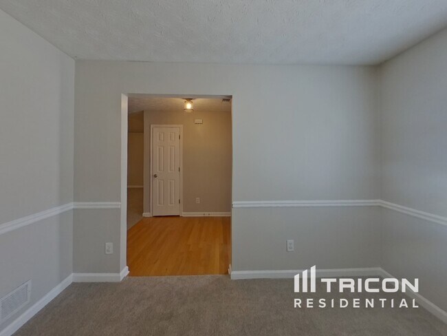Building Photo - 1014 Bay Ridge Dr