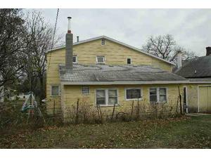 Building Photo - 407 NE 7th St
