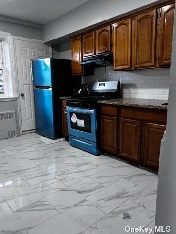 Foto principal - 740 E 94th St