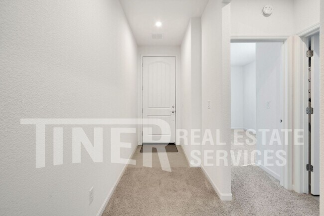 Foto del edificio - Folsom Ranch 3 Bedroom Home