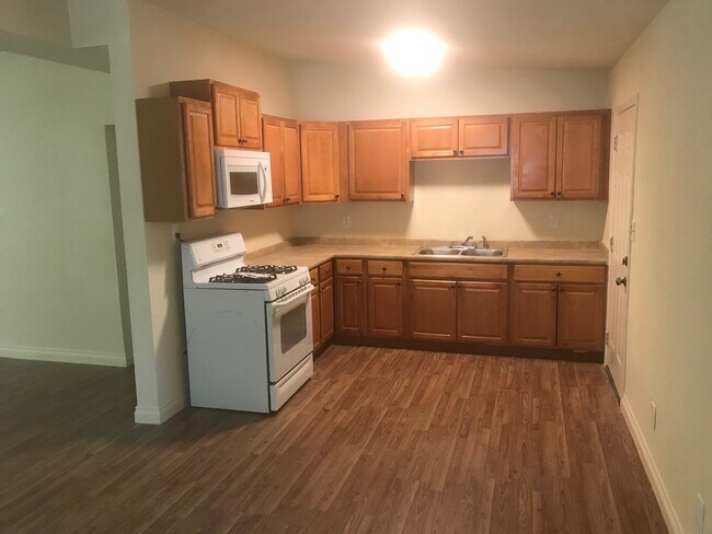 Building Photo - 37151 Avenida La Gaviota