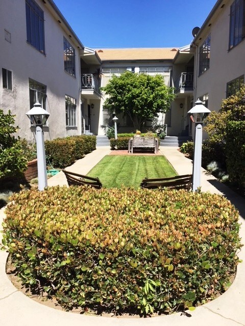 Foto del edificio - 1242 N Laurel Ave