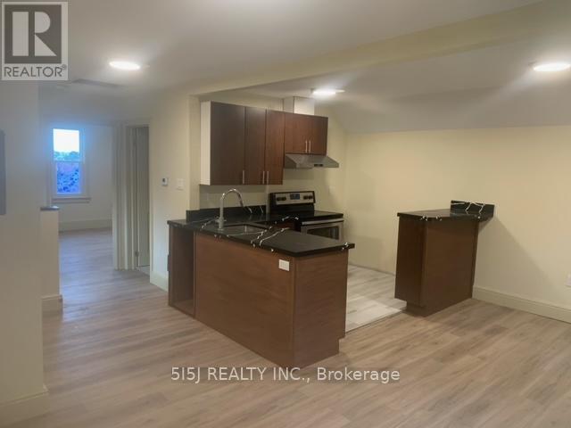 Photo principale - 246-246 Bradford St