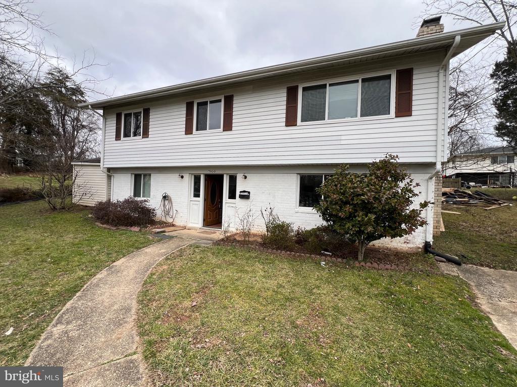 Primary Photo - 7850 Oreana Dr