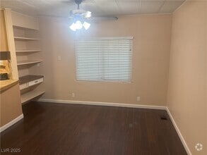 Building Photo - 282 Aztec Ln