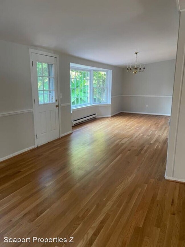 Building Photo - 3 br, 2 bath House - 1221 Morningside Lane