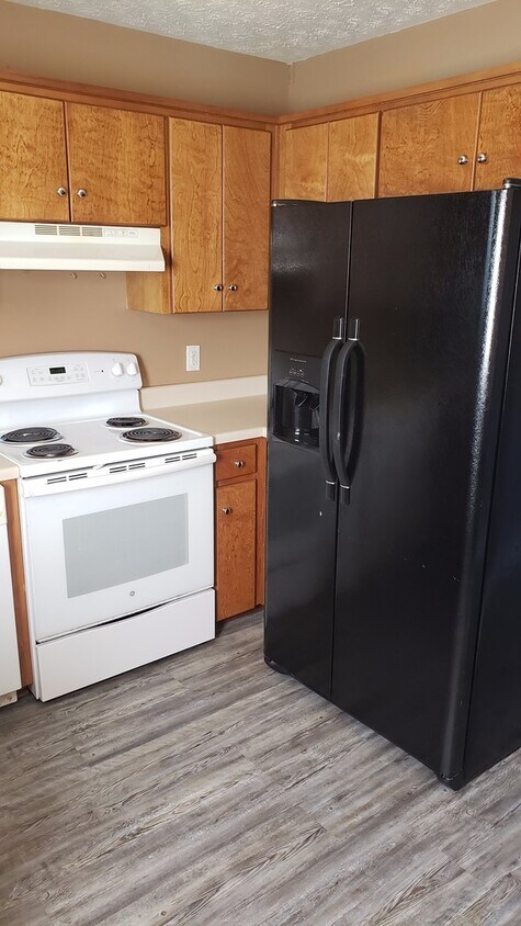Foto principal - 995 Roberts Street SW