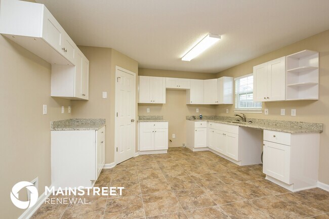 Foto del edificio - 6792 Foxfire Pl