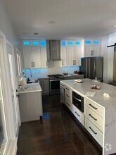 Building Photo - 415 Islandora Cove