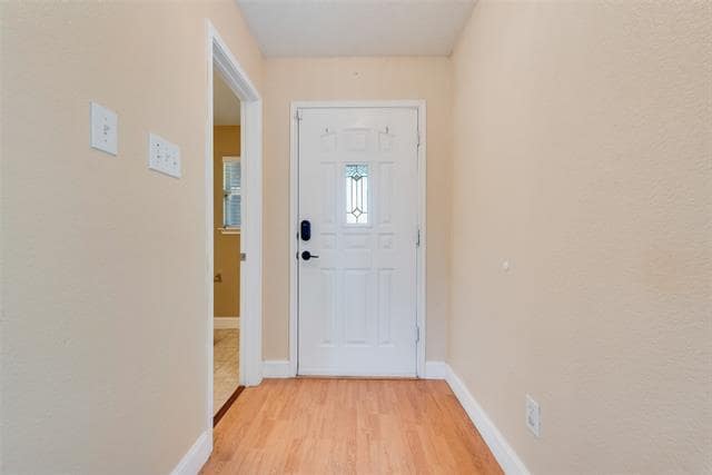 Foto del edificio - 1700 Timber Glen Dr