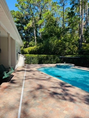 Foto del edificio - 2574 Whispering Pines Dr