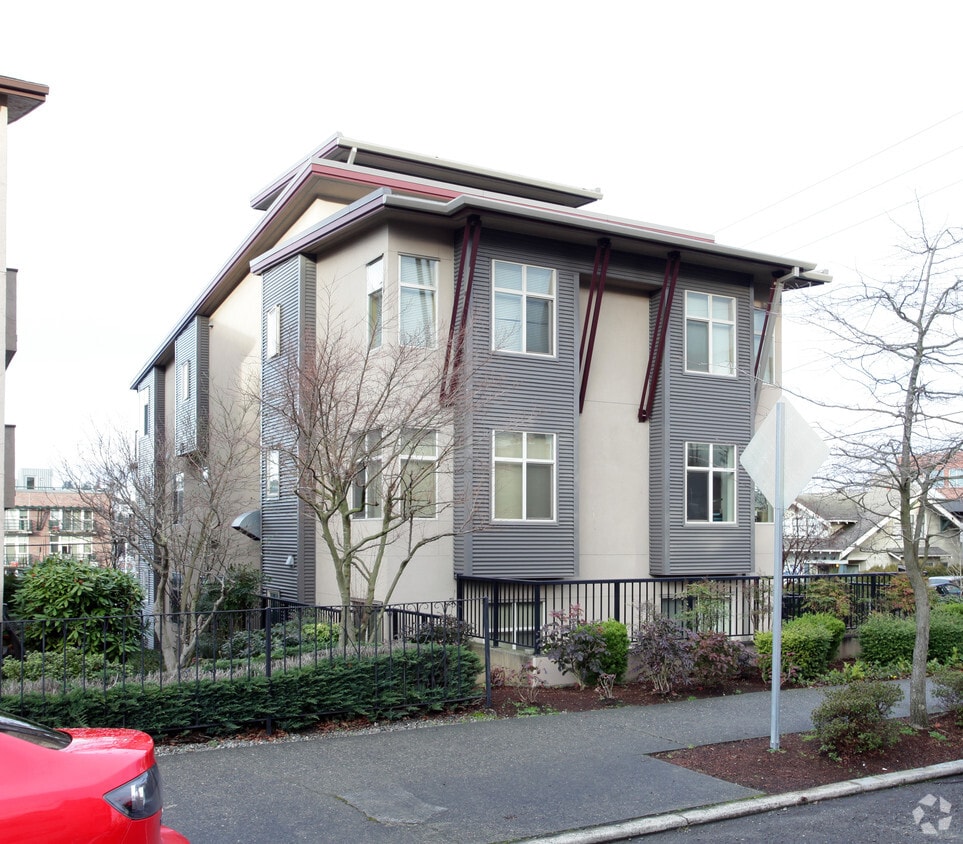 Martina Apartments Apartments in Seattle, WA