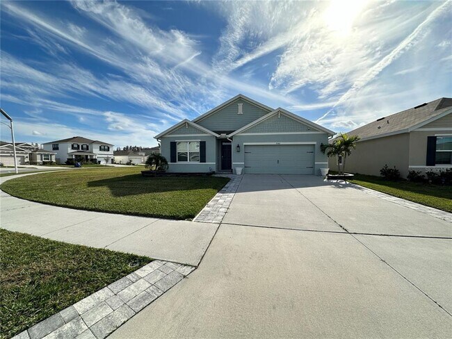 Building Photo - 8560 Bower Bass Cir