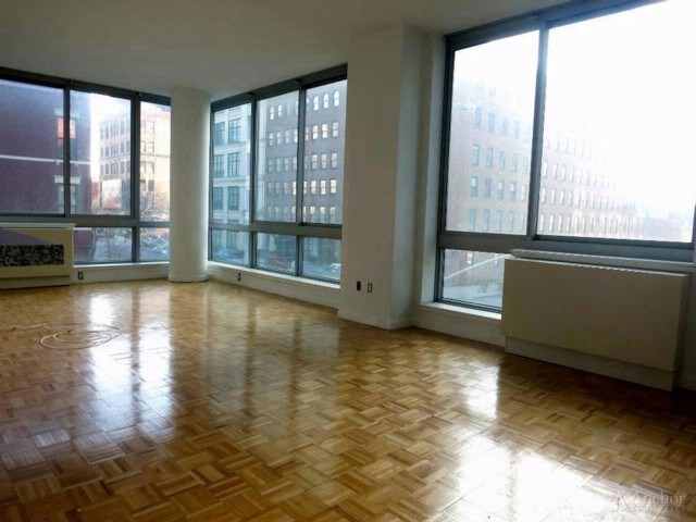Primary Photo - 455 W 37th St