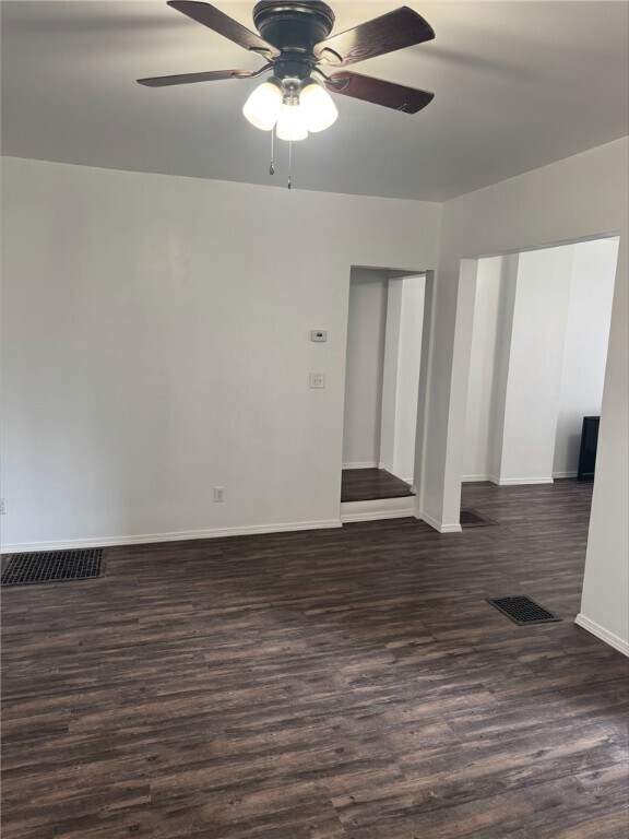 Foto del edificio - 128 E 11th St
