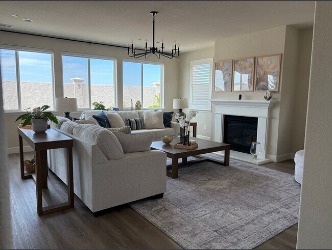 Building Photo - Luxury - New Executive Home | Furnished or Unfurnished | 5 Bedrooms | Antioch