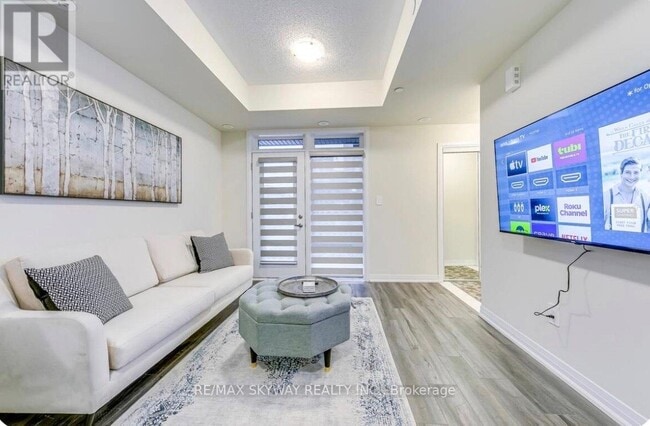 Photo du bâtiment - 1593 Rose Way