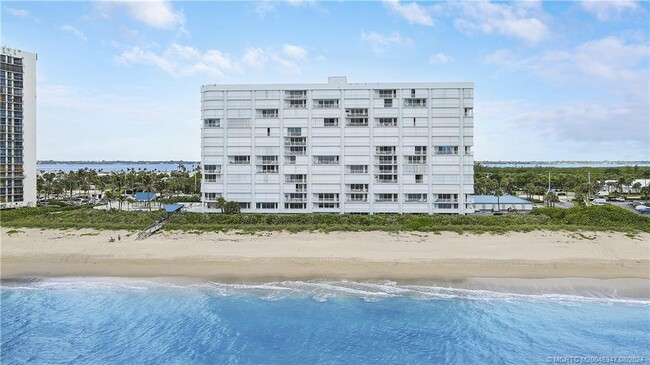 Foto del edificio - 9600 S Ocean Dr