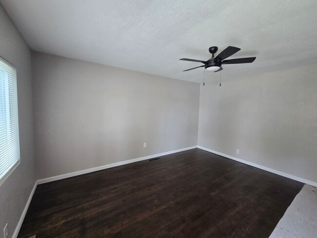 Foto del edificio - Charming 4 bed 1.5 bath