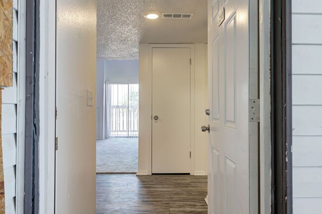 Foto del interior - Shelton Village Apartments