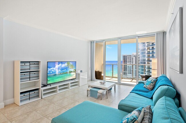 Building Photo - 2501 S Ocean Dr