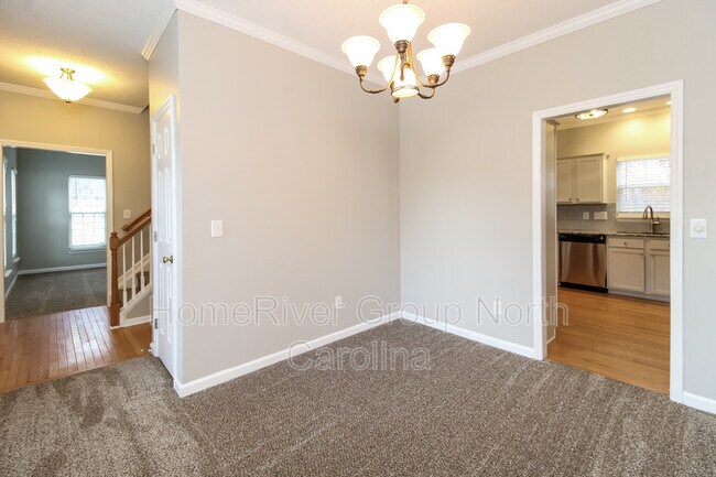 Foto del edificio - 3405 Crimson Wood Dr