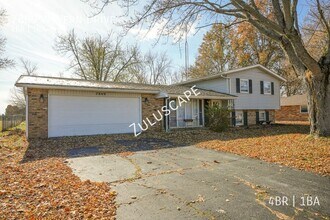 Building Photo - 7809 W Vern Dr