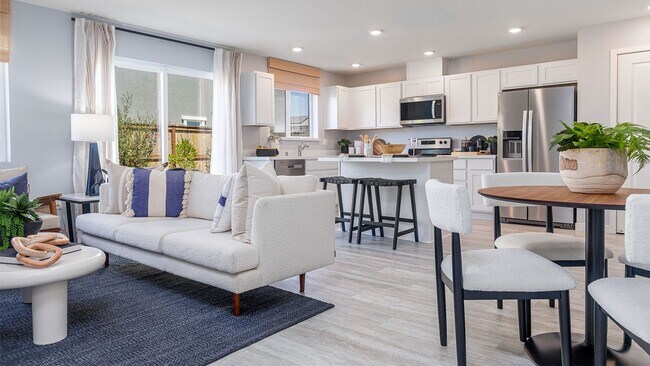 Foto del edificio - 4 Bed 2.5 Ba 2 Story 2 Car