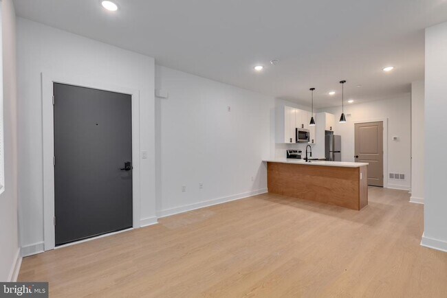 Foto del edificio - 2350 N 16th St